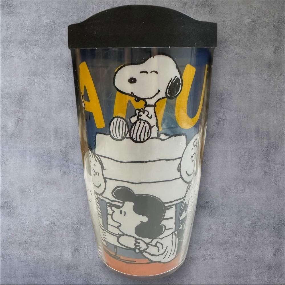 HTF Charlie Brown Peanuts Snoopy Tervis Tumbler W/ Lid‎ 2011 16 oz Lucy & Gang